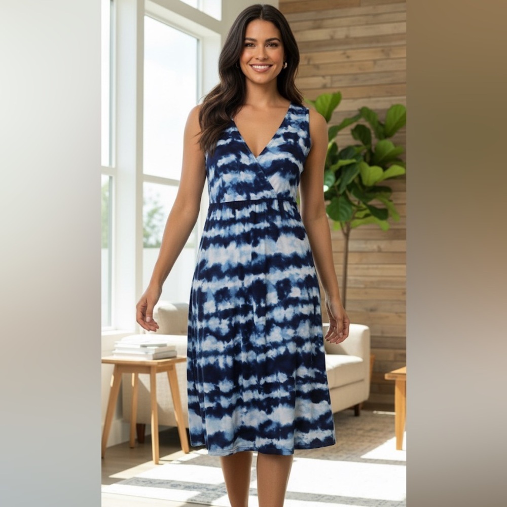Blue Marbled Midi Dress